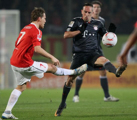 夺得欧协杯 夺得欧协杯